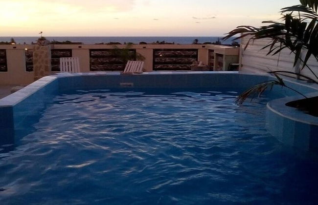 The Island - Photo 13