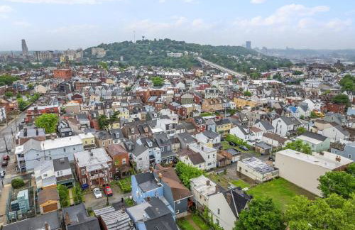 Bloomfield, Pittsburgh Large and Accessible 3 Bedroom Apr with Free Parking - Foto 25