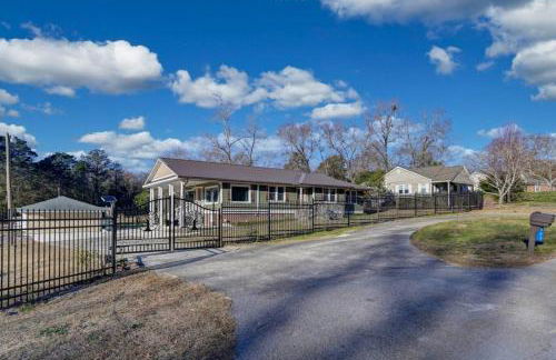 Pond View Retreat Spacious 3BR - Foto 7