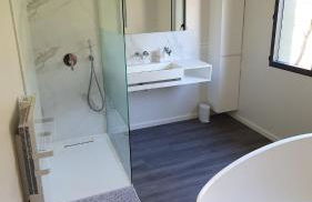 L'escapade suspendue - logement Le Cèdre Rouge, vue pinède et spa - Foto 7