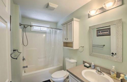 Idyllic Washington Retreat with Fire Pit and Yard - Foto 22