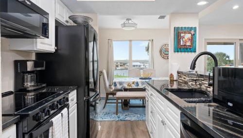 Gaetano's Getaway by Miss Kitty’s - Foto 3