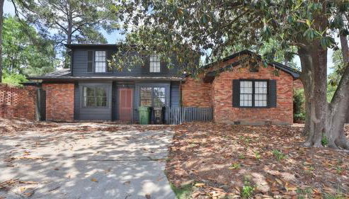 Group Getaway 6BR Near Fort Benning Huge Kitchen Private Yard - Foto 5