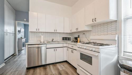 Cozy Two Bedroom Unit near Lakeview Lincolnpark Wrigley - Foto 3