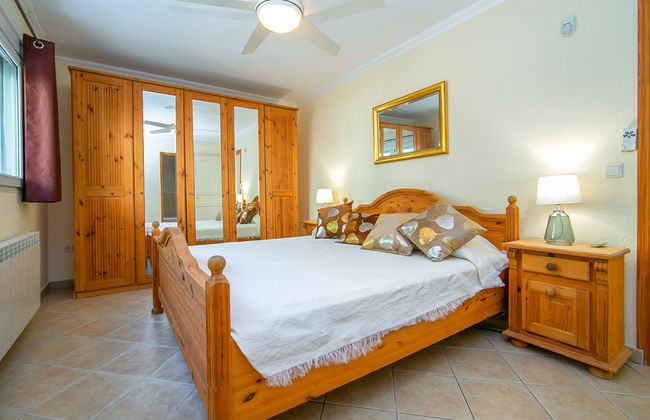 4 bedroom House in Calp with private pool and terrace - Photo 18