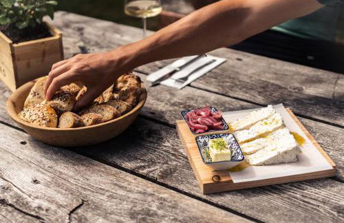 Stadtnestl Apartment Sterzing - Alpines Hideaway mit Kamin & Garten - Foto 38