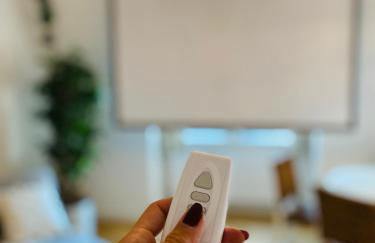 Cinema Apartment Magdeburg - Kitchen & Balcony - Foto 17