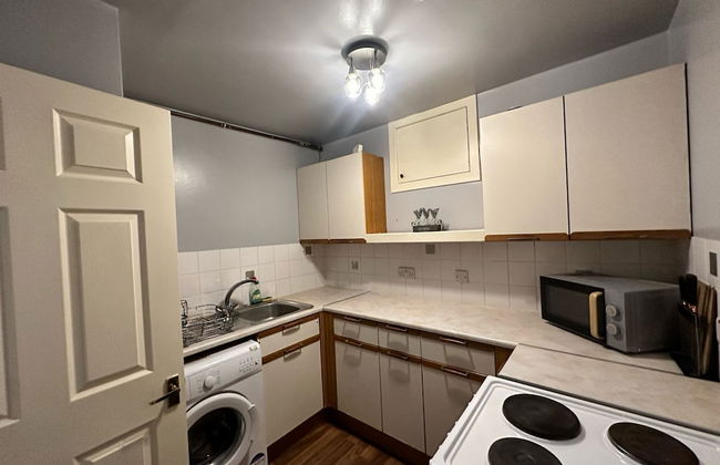 City Lights Apartments - Foto 16