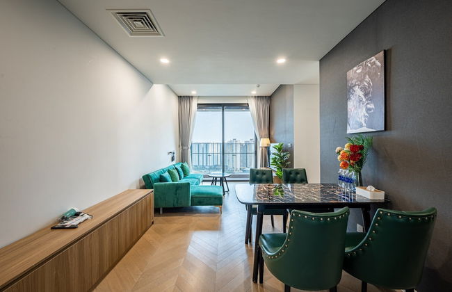 Lumiere Riverside Luxury Apartment - Photo 14