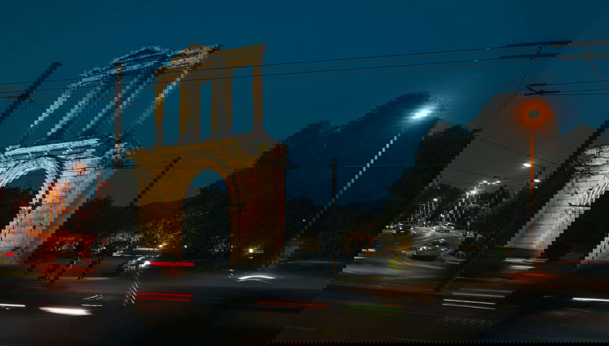 L'arc d'Hadrien de nuit