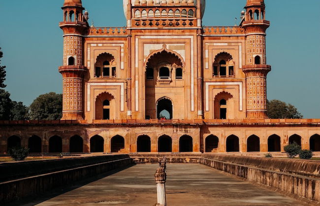 Room in Guest Room - Maplewood Guest House, Neeti Bagh, New Delhiit is a Boutiqu Guest House - Room 2 - Foto 15