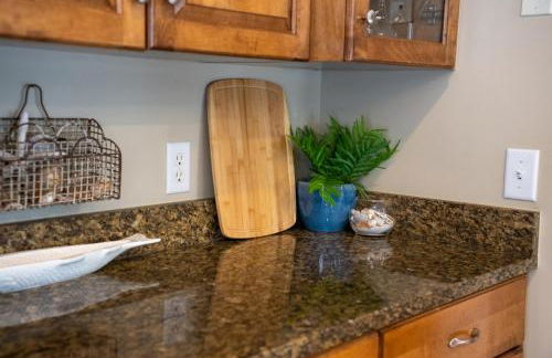 Summer Special, Lux 4BR House Sleeps 12, Pool, Elevator, King bed - Foto 21