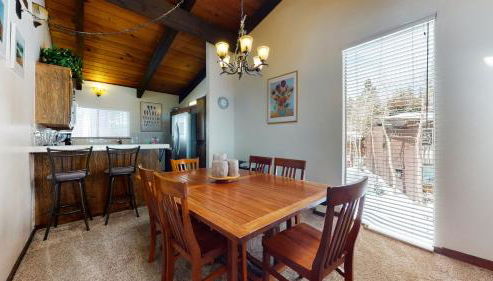 Mammoth Estates Condo - Near Village at Mammoth & Pet Friendly - Foto 3