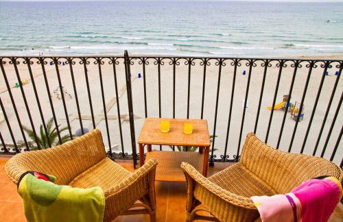 Sea You Apartamentos Valencia Port Saplaya - Foto 42