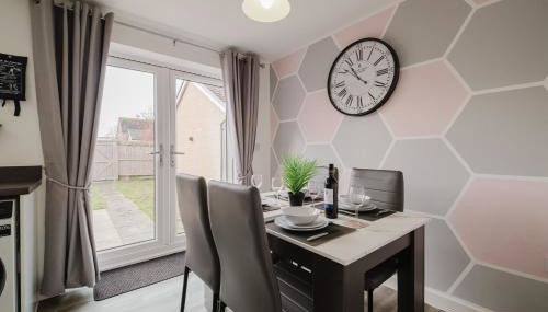 Modern and comfortable 3 bed house - Foto 3