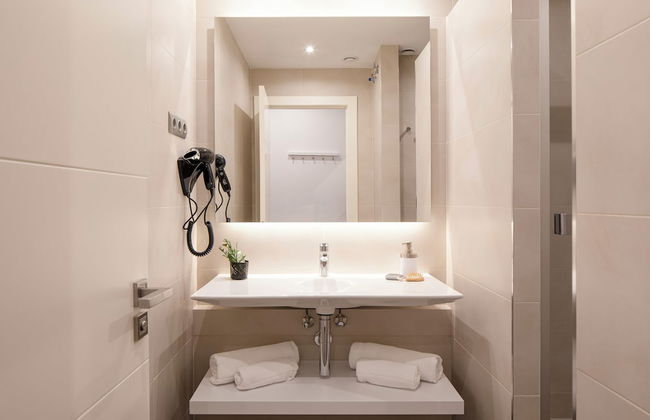 Aspasios Market Balconies - Photo 28