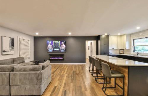 Hot Tub Pool & Pond - Catskills Family Escape - Foto 4