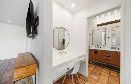 Ocean View Retreat Firepit & Spacious Yard - Foto 27