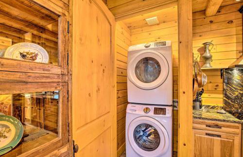 Luxury Mountain Cabin with Furnished Deck and Views! - Foto 29