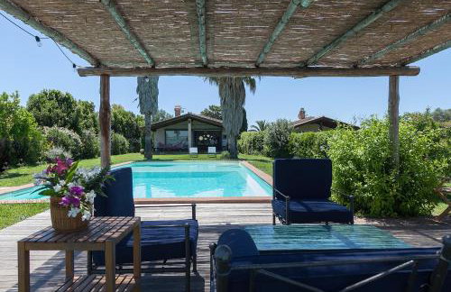 Wonderful villa with swimming pool near the sea. - Foto 1