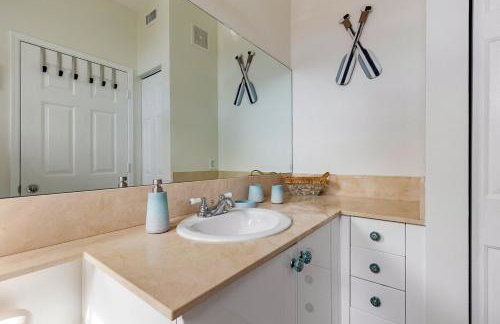 Spacious 3BR 3BA with King Bed & Amazing Pools near Intercoastal, Lantana Beach, FL - Foto 66