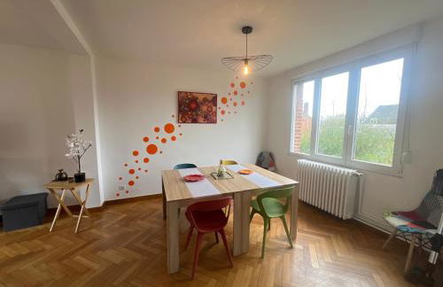 Centre ville 2 chambres 4 voyageurs Tarif long séjour - Foto 13