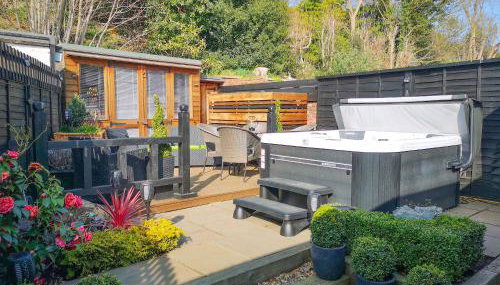 Riverside Cottage - Photo 3