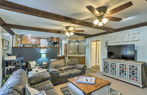 Vermilion River Home with Hot Tub and Private Dock! - Foto 6