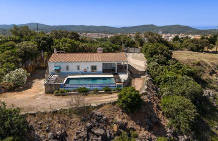 Villa Belchior by Algarve Holidays - Photo 35