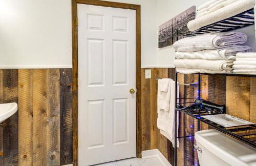 Lake Guntersville Hideaway! Home on Over 2 Acres - Foto 12