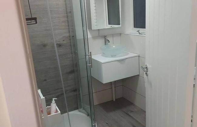 Lovely & Beautiful 2 Bed-apartment in Borehamwood - Foto 12