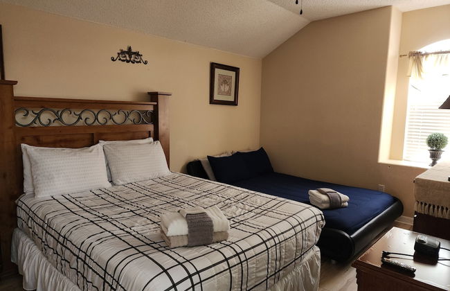 Triton Vacation Pool Home Near Disney - Foto 78