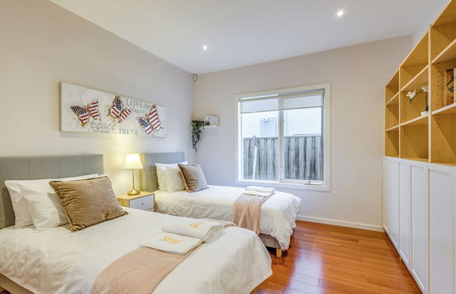 StayAU Magnificent Lakefront Villa - Foto 23