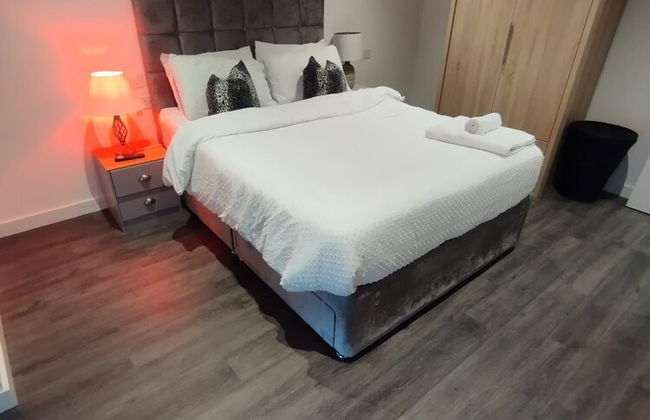 Immaculate 3-bed Apartment Homes in London - Foto 12