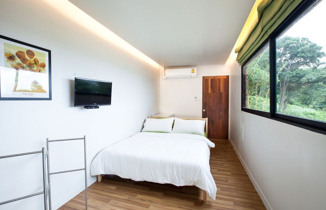 Bamboo Garden House - Photo 6