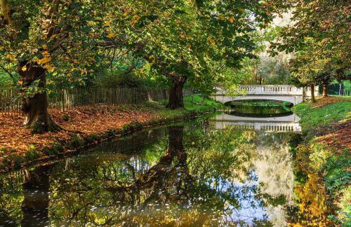 The Coral Suite - 2 Bedroom Apartment with 5G Wi-Fi in Lakeside, Cardiff minutes from Roath Park Lake - Foto 13