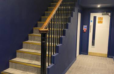 Harrogate by Deuce Hotels - Photo 12