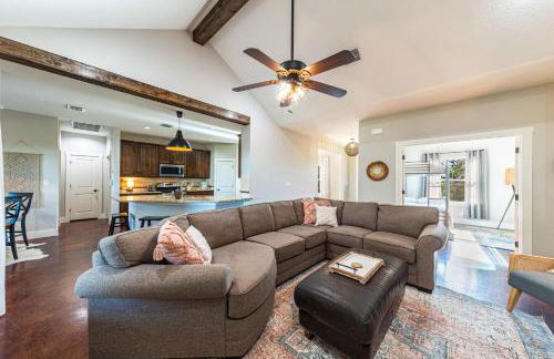 Hilltop Hideaway-Rest, Relax, Reconnect! - Foto 55