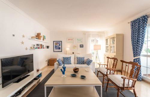 Apartment, front line beach, in Las Arenas, Bahía de Marbella - Photo 17