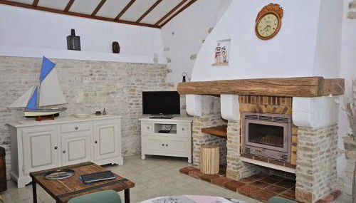 Maison rénovée avec mezzanine à Saint-Georges-d'Oléron, proche plage - FR-1-246A-114 - Foto 2