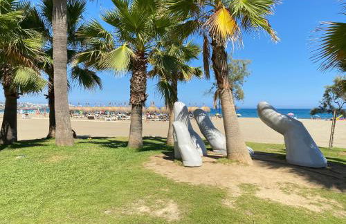 Fuengirola Holiday Apartment w/Balcony View & Pool - Photo 25