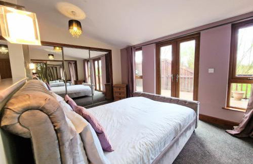 Torridon 1 with Private Hot Tub - Fife - Loch Leven - Lomond Hills- Pet Friendly - Photo 12