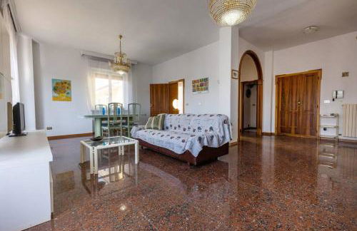 Il lupo e la volpe - parcheggio gratis - Foto 12