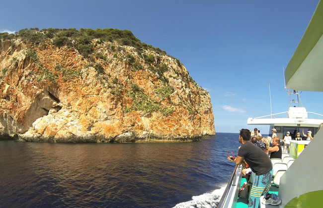 Balade en catamaran sur la côte est de Majorque - Photo 1
