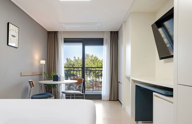 Urbanstay Sokcho Beach AB - Photo 45