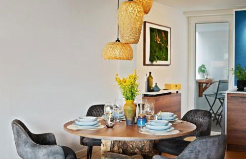 MAISUITES Eisvogel - Zentrale Luxuswohnung mit direktem Seeblick I Bis 4 Personen I Premiumküche I Boxspringbett I Kaffeevollautomat I Parkplatz I Barrierearm & Aufzug - Foto 59