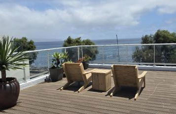 Bay House - Photo 15