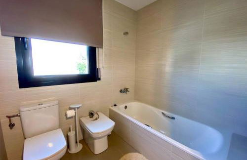 Chalet moderno con piscina en Mont - roige Bahia - Foto 15