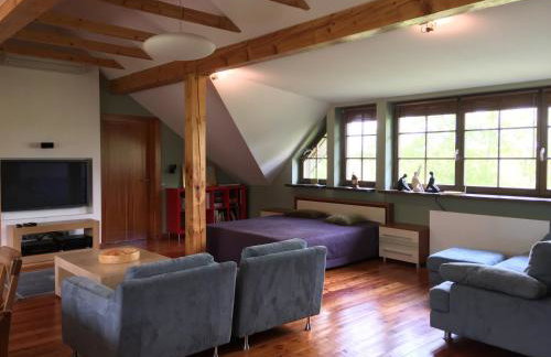 Ulinia Gardens - Photo 8