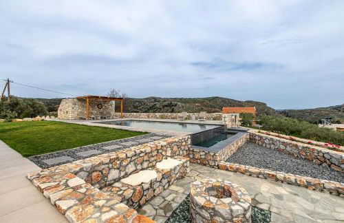 Villa Alargo Heated Pool - Photo 19